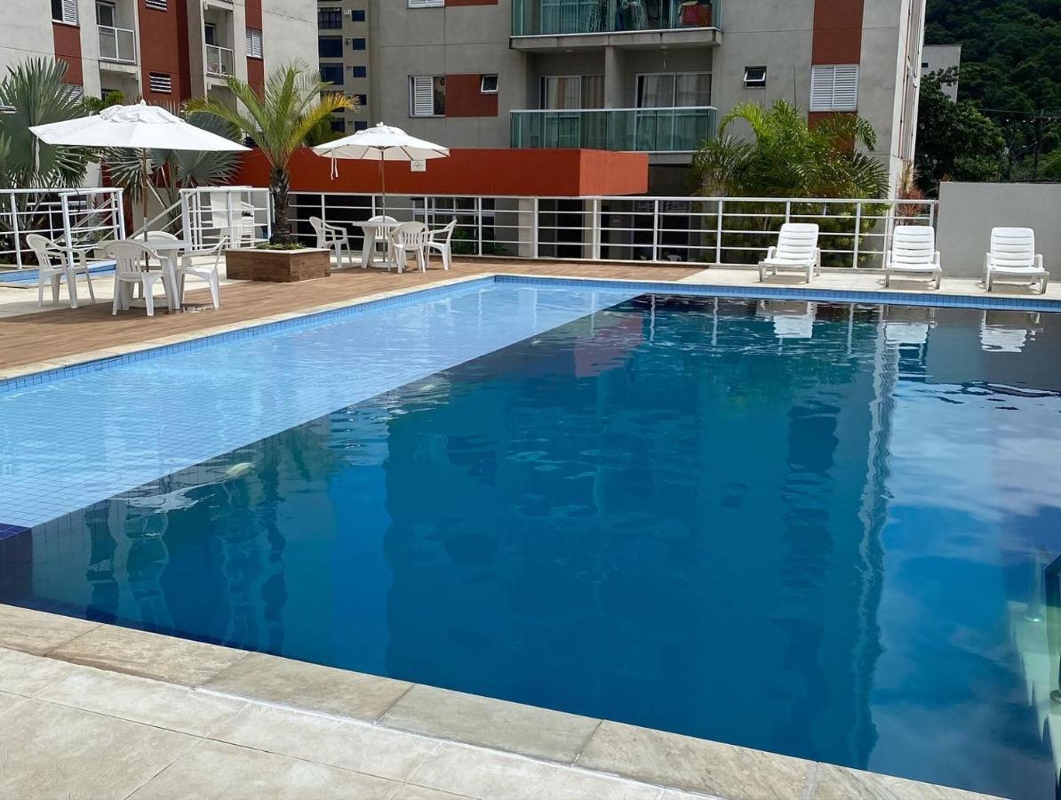 Apartamento Na Praia De Enseada กัวรูจา ภายนอก รูปภาพ